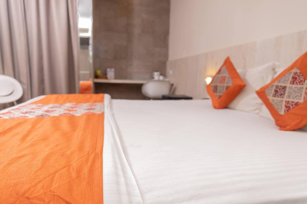 Hotel Citrus Prime Candolm, Goa Кандолим Экстерьер фото