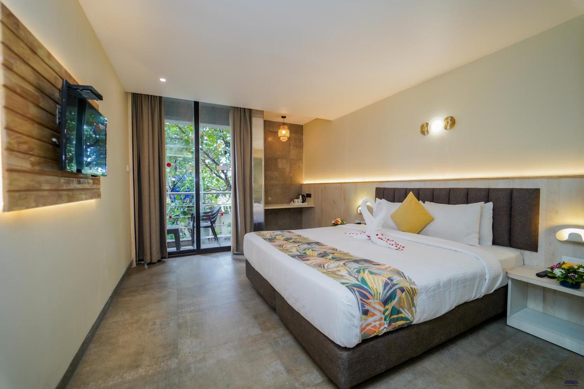 Hotel Citrus Prime Candolm, Goa Кандолим Экстерьер фото
